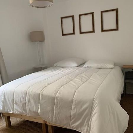 Gite La Petite Maison Guitres Экстерьер фото