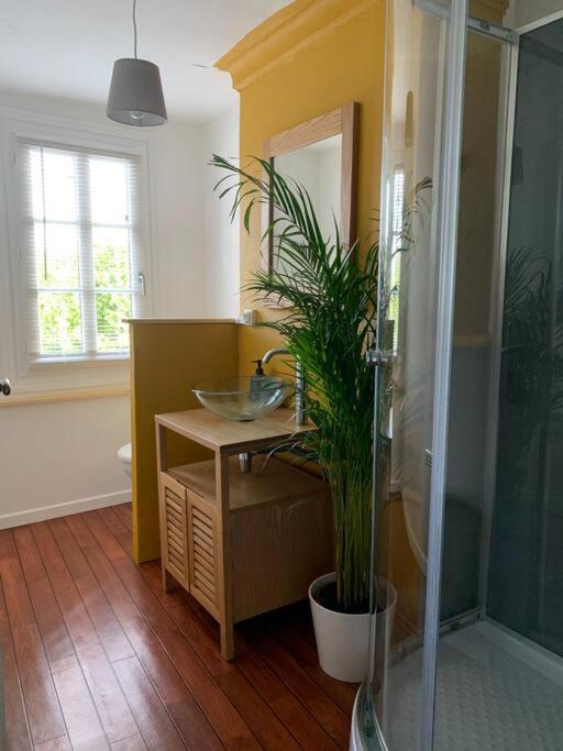 Gite La Petite Maison Guitres Экстерьер фото